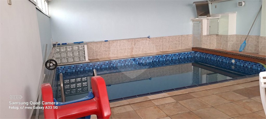 Casa à venda com 5 quartos, sendo 4 suítes,  em Jardim Armênia, Mogi das Cruzes, SP