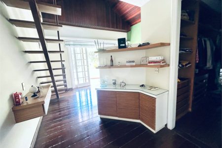Casa à venda com 8 quartos, sendo 7 suítes, em Barra da Tijuca, Rio de Janeiro, RJ