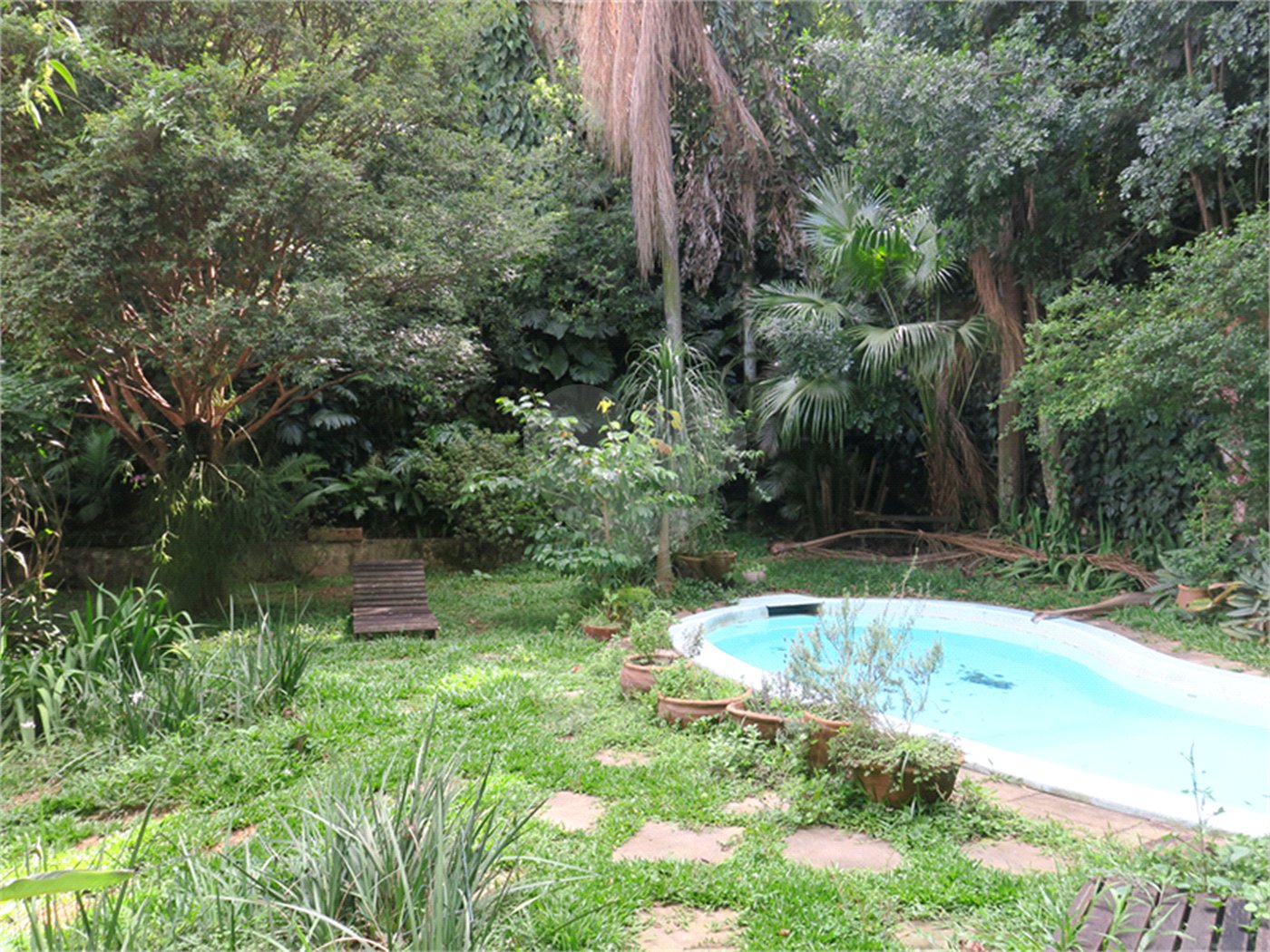 Casa Térrea à venda com 2 suítes em Real Parque, São Paulo, SP