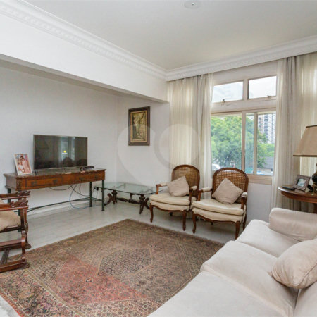 Apartamento à venda com 3 quartos, sendo 1 suíte, em Jardim Paulista, São Paulo, SP