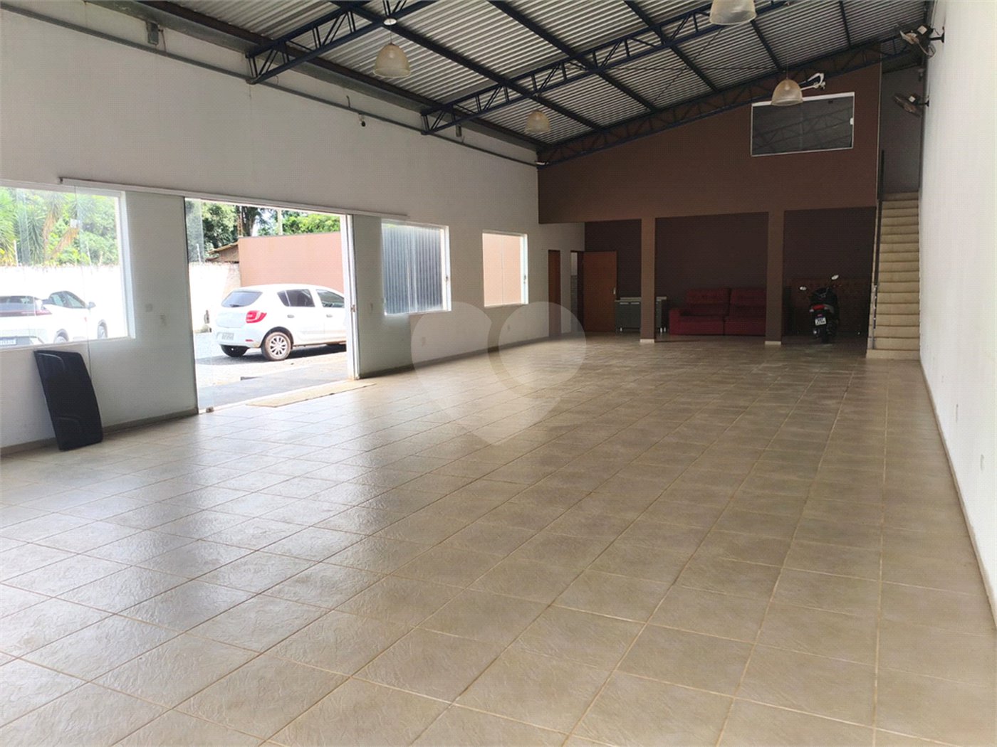 Salão Comercial à venda ou para alugar em Retiro Santana, Itapetininga, SP