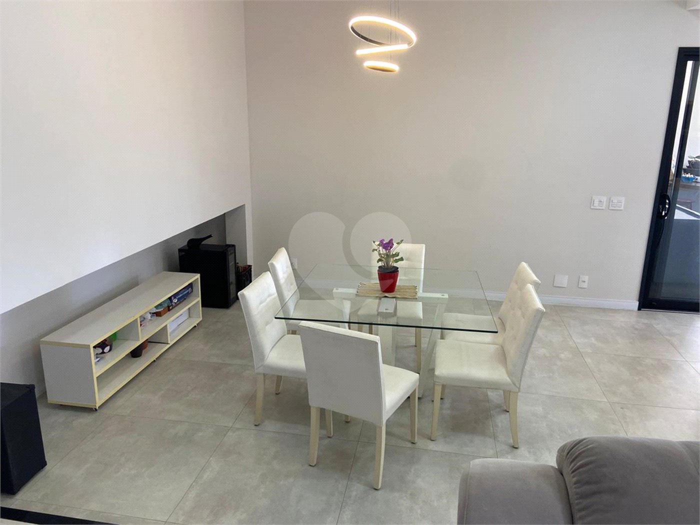 Casa à venda com 3 suítes no condomínio Terras de Santa Teresa, Itupeva - SP