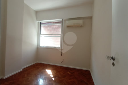 Apartamento à venda com 3 quartos, sendo 1 suíte,  em Tijuca, Rio de Janeiro, RJ
