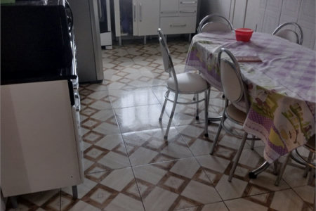 Casa à venda com 3 quartos, sendo 1 suíte, em Taba Marajoara, Suzano, SP