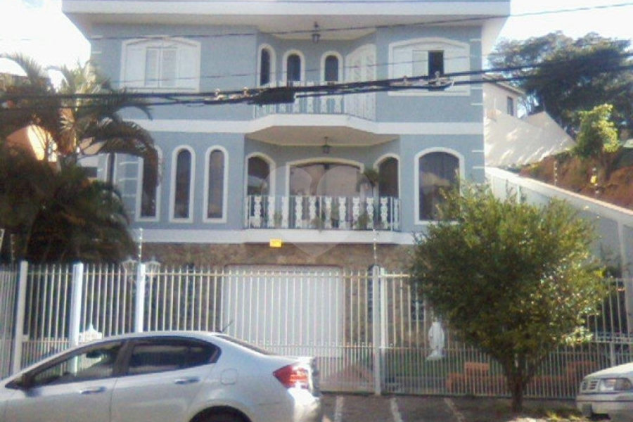 Sobrado à venda com 3 suítes em Tremembé, São Paulo, SP