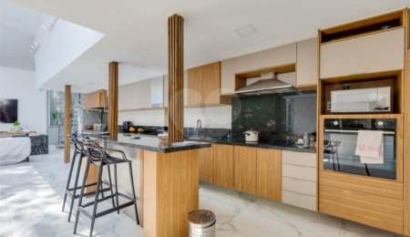 Casa Térrea à venda ou para alugar com 5 quartos, sendo 1 suíte,  em Brooklin, São Paulo, SP