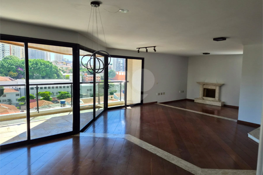 Apartamento à venda ou para alugar com 4 quartos, sendo 2 suítes, em Santana, São Paulo, SP
