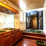 Casa à venda com 4 quartos, sendo 1 suíte,  em Jardim das Bandeiras, São Paulo, SP