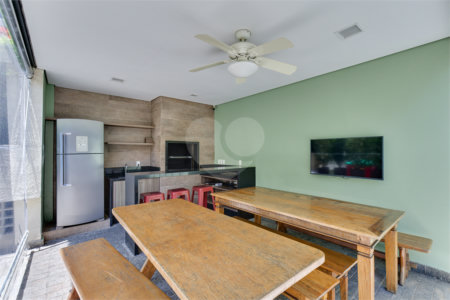 Apartamento à venda com 3 quartos, sendo 2 suítes, em Santo Amaro, São Paulo, SP