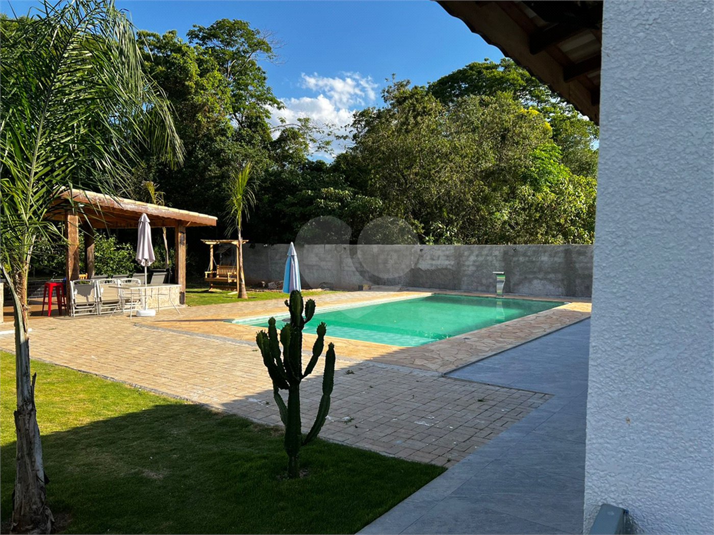 Chácara à venda com 6 quartos, sendo 1 suíte, em Jardim Estância Brasil, Atibaia, SP