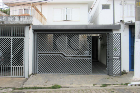 Sobrado à venda com 3 quartos, sendo 1 suíte, em Granja Julieta, São Paulo, SP