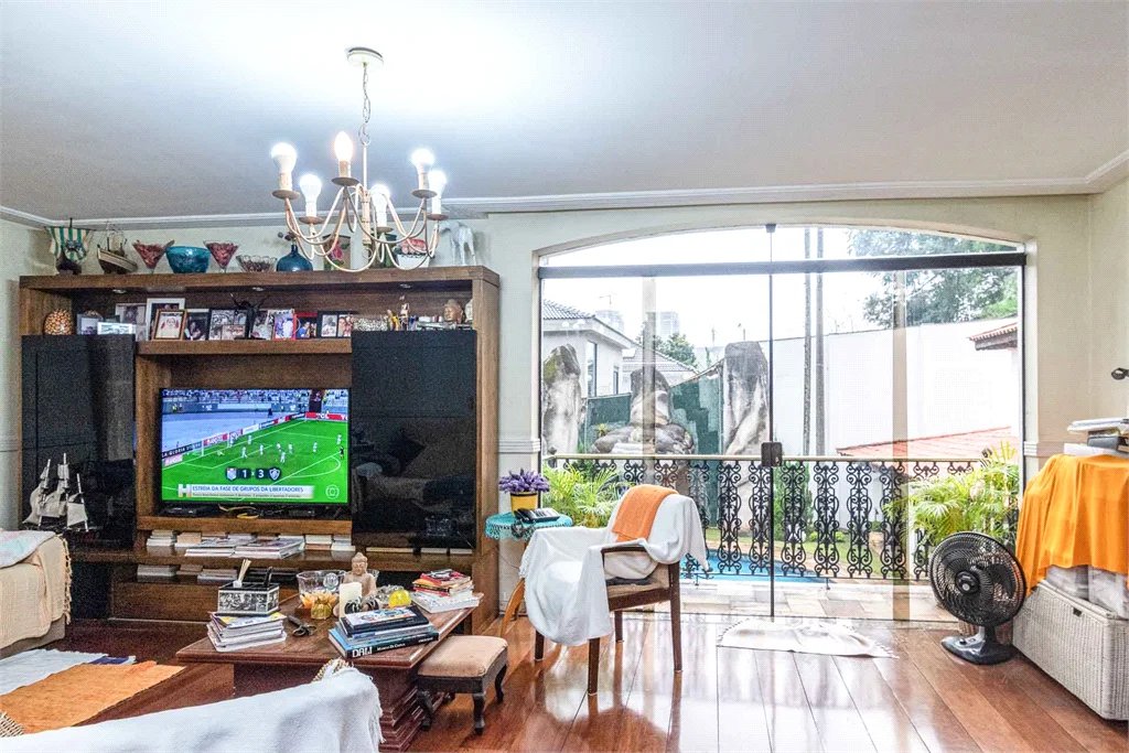 Casa à venda com 5 suítes em Fazenda Morumbi, São Paulo, SP