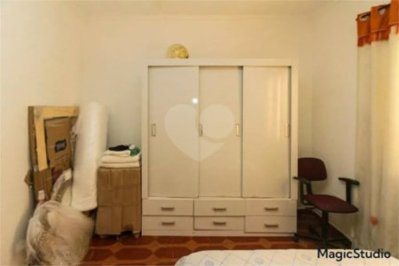 Casa com 154m², 2 dormitórios, 1 vaga, à venda na Vila Ema.