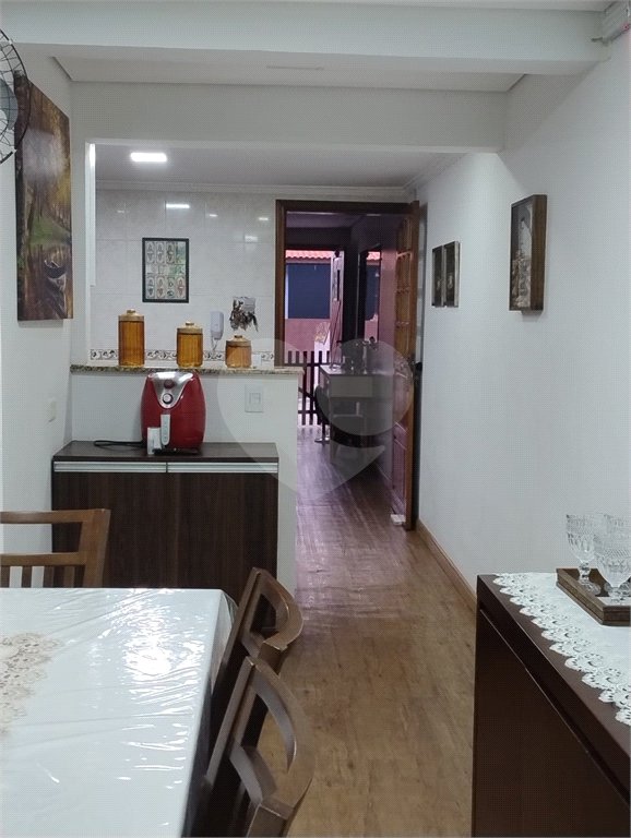 Casa à venda com 2 quartos no condomínio Parque das Araucárias, São Paulo - SP