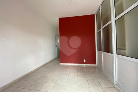 Sobrado à venda com 3 quartos, sendo 2 suítes, em Vila São José (ipiranga), São Paulo, SP