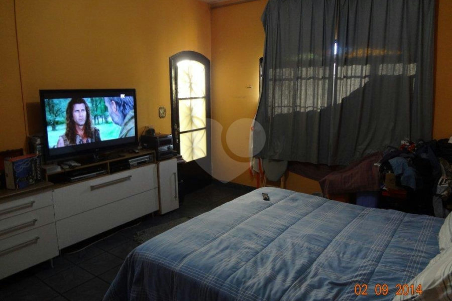 Sobrado à venda com 3 quartos no Brasilândia, São Paulo, SP