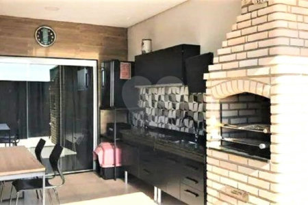 Casa à venda com 3 suítes no condomínio Horto Florestal II, Sorocaba - SP