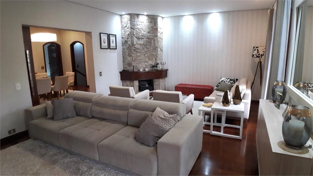 Casa à venda com 4 suítes em Lar São Paulo, São Paulo, SP
