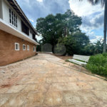 Casa à venda com 5 quartos, sendo 2 suítes, no condomínio Sausalito, Mairiporã - SP