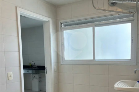 Apartamento de alto padrão com 128 m², 3 suítes, 2 vagas, vista para a piscina e lazer completo em condomínio clube no coração de Nova Petrópolis.