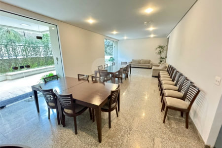 Apartamento à venda com 4 quartos, sendo 2 suítes,  em Pinheiros, São Paulo, SP