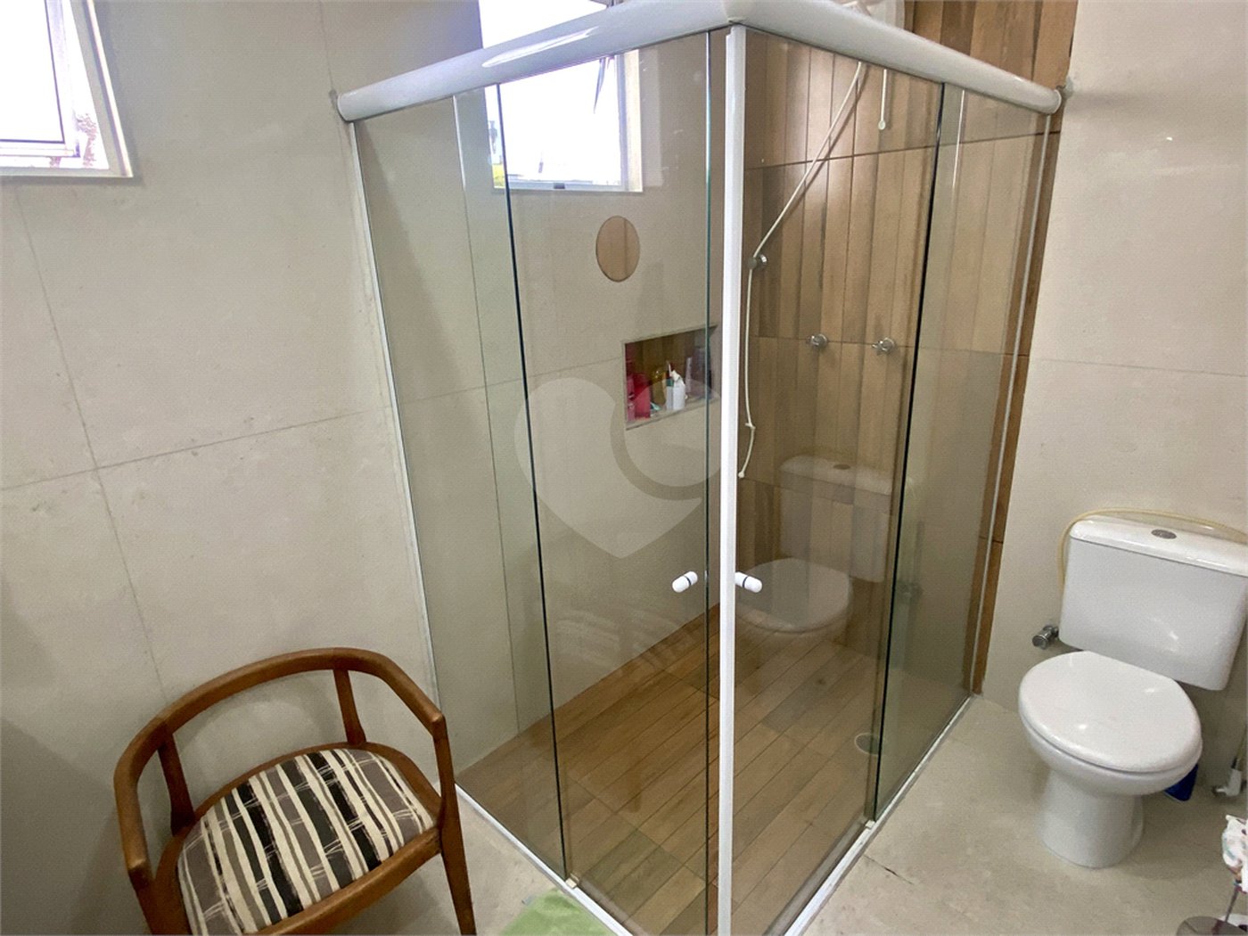 Sobrado à venda com 4 quartos, sendo 1 suíte, em Vila Medeiros, São Paulo, SP