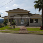 Casa à venda com 3 suítes em Jundiaizinho (terra Preta), Mairiporã, SP