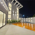 Casa à venda com 4 suítes no condomínio Villas do Jaguari, Santana de Parnaíba - SP