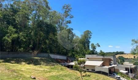 Terreno à venda no condomínio Quintas da Boa Vista, Atibaia - SP