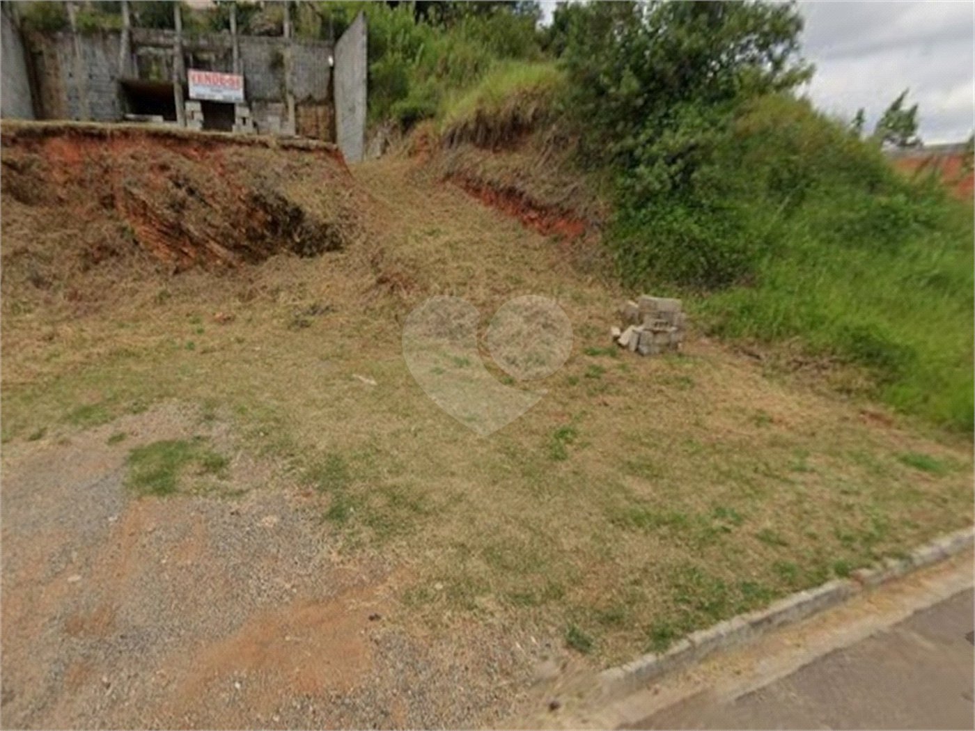 Terreno à venda em Jardim Maria Trindade, São Roque, SP