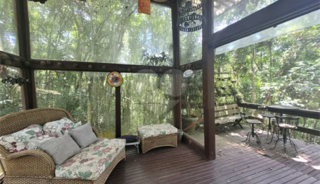 Casa à venda com 2 suítes no condomínio Alpes da Cantareira, Mairiporã - SP