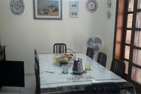 Casa à venda com 3 quartos, sendo 2 suítes,  em Jardim Leonor, São Paulo, SP