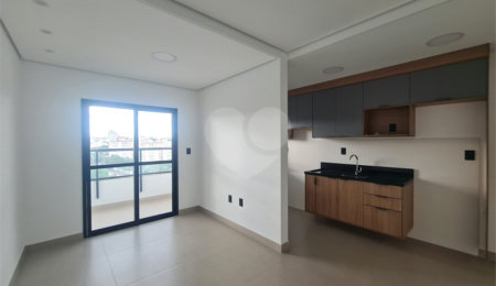 Apartamento à venda com 3 quartos, sendo 1 suíte,  em Jardim Refúgio, Sorocaba, SP