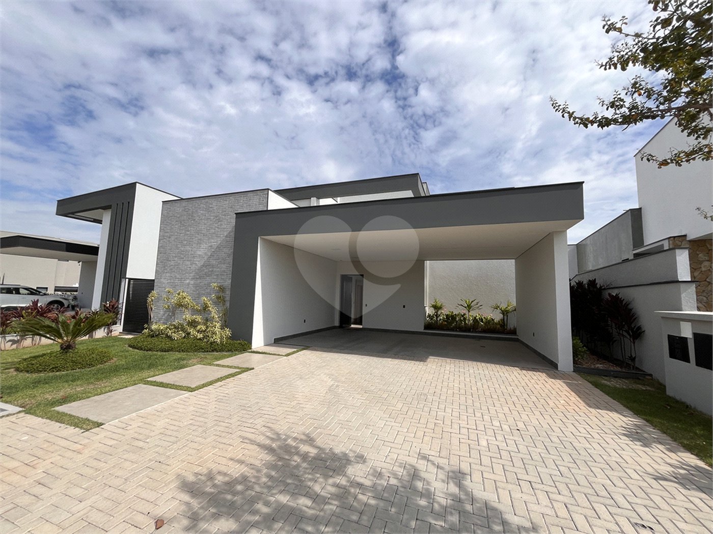 Casa à venda com 3 suítes no condomínio Alphaville Nova Esplanada 4, Votorantim - SP