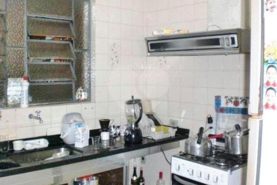 Sobrado à venda com 3 quartos em Jardim Peri, São Paulo, SP