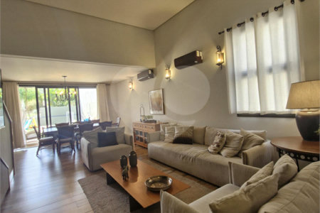 Casa à venda com 5 quartos, sendo 3 suítes, no condomínio Residencial Terras de Vinhedo, Vinhedo - SP