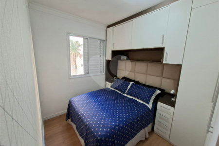 Apartamento à venda com 3 quartos, sendo 1 suíte,  em Jardim das Vertentes, São Paulo, SP