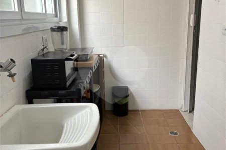 Apartamento à venda com 3 quartos, sendo 1 suíte, em Jardim Paulista, São Paulo, SP