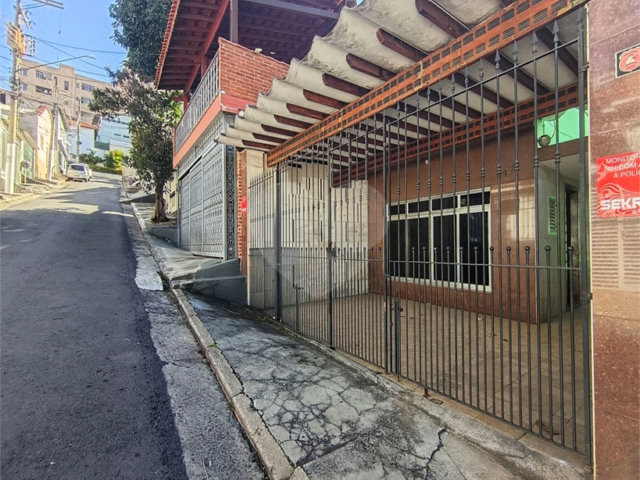 Sobrado à venda com 3 quartos em Chora Menino, São Paulo, SP