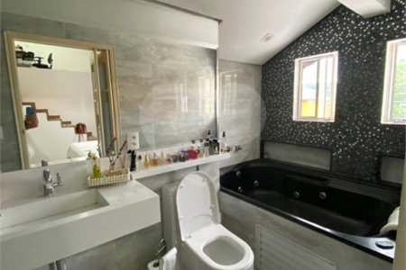 Casa à venda ou para alugar com 4 quartos, sendo 2 suítes, em Vila Rosália, Guarulhos, SP