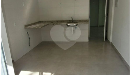 Apartamento à venda com 2 quartos em Vila Zelina, São Paulo, SP