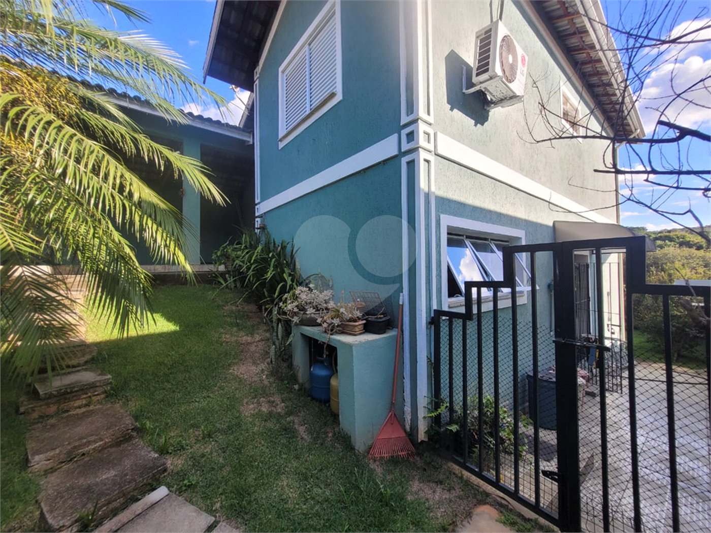 Casa à venda com 3 quartos, sendo 1 suíte, em Itapetinga, Atibaia, SP