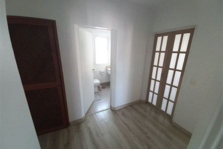 Apartamento à venda com 3 quartos, sendo 1 suíte,  em Vila Andrade, São Paulo, SP