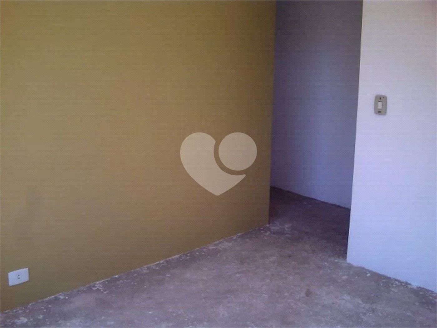 Sobrado à venda com 3 quartos, sendo 1 suíte, em Tremembé, São Paulo, SP
