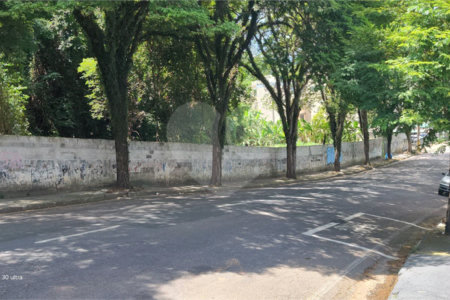 Terreno à venda ou para alugar no Centro, Atibaia, SP
