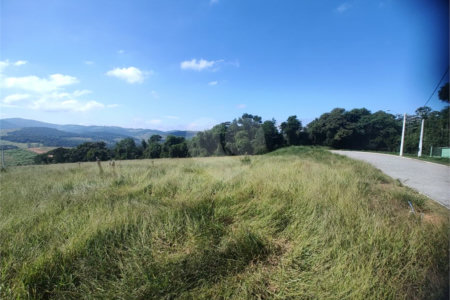 Terreno à venda no condomínio Residencial Solar São Judas Tadeu, Piracaia - SP