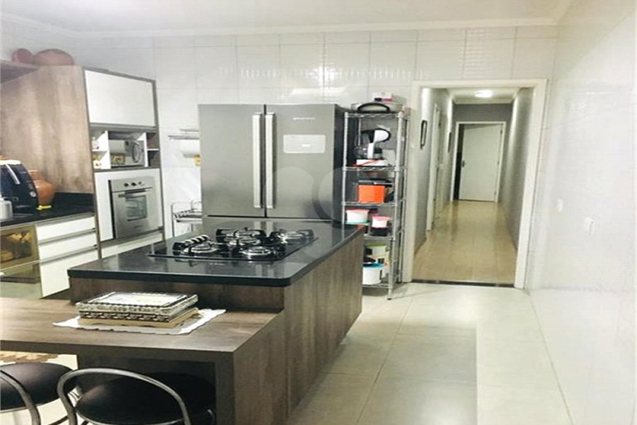 Casa à venda com 3 quartos, sendo 1 suíte, no condomínio 658, São Paulo - SP