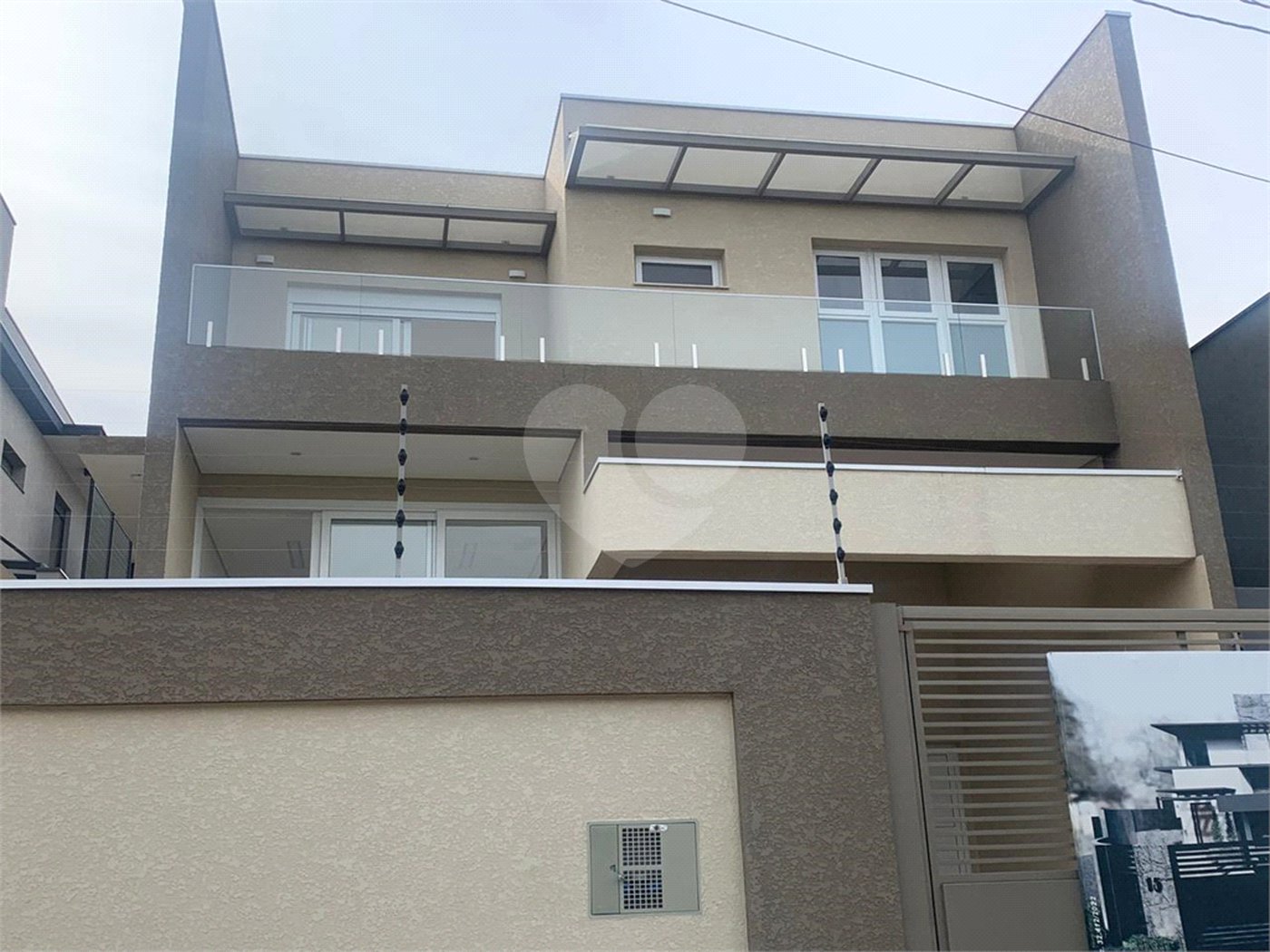 Casa à venda com 3 suítes no condomínio Quadra Real, Atibaia - SP
