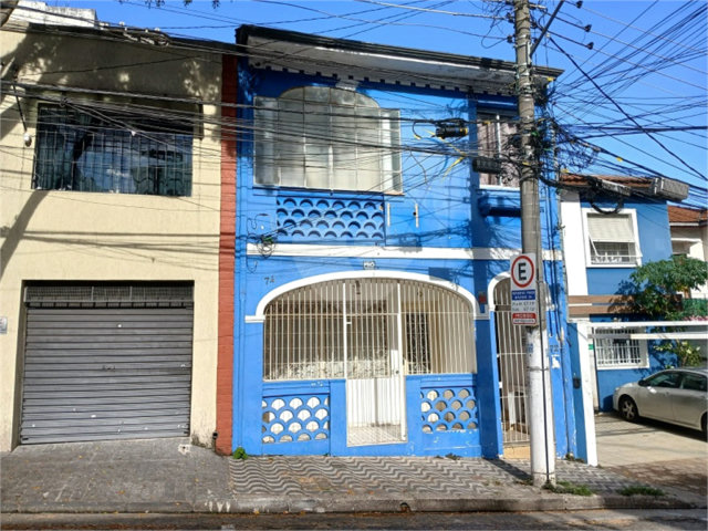 Sobrado à venda com 4 quartos em Santana, São Paulo, SP