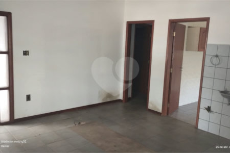 Casa à venda com 3 quartos, sendo 1 suíte,  em Vila Monteiro, Itapetininga, SP
